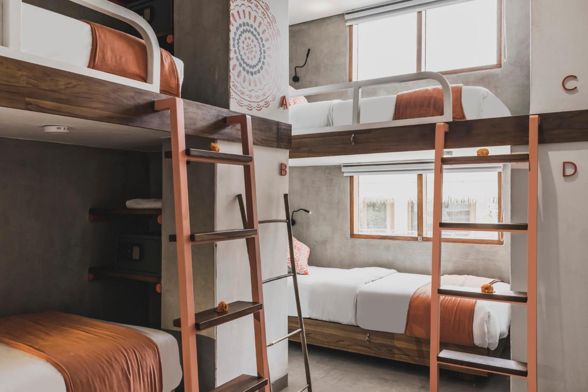 Roomates Surf Camp Canggu By Ini Vie Hospitality 외부 사진